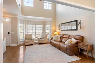 7053 Sunnywood Dr, Nashville, TN 37211