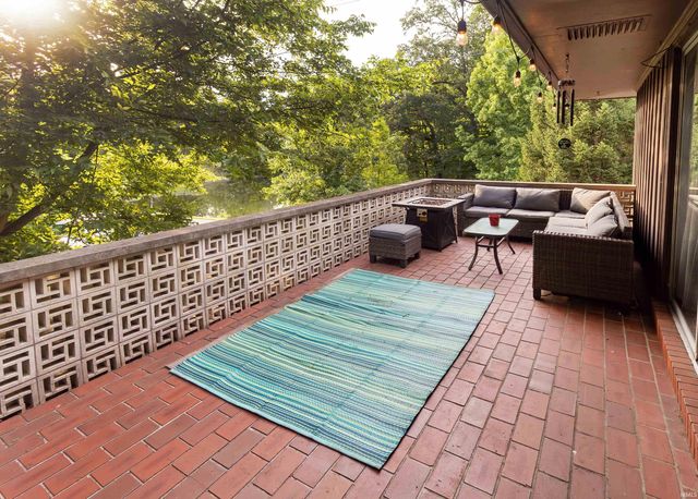 1827 N Saint Joseph Avenue, Evansville, IN 47720