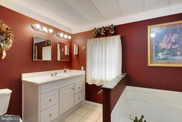 3631 FAIRFIELD RD, Gettysburg, PA 17325