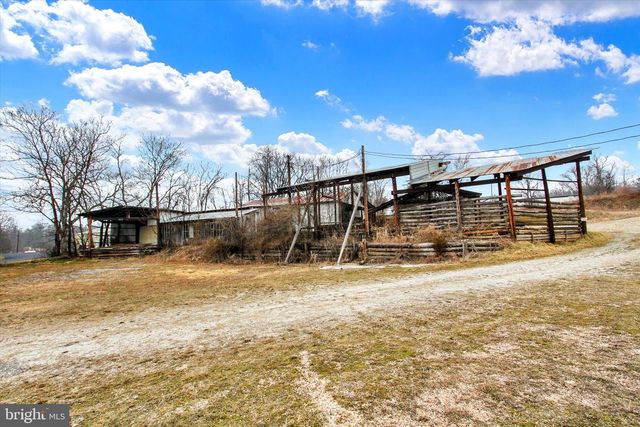 3631 FAIRFIELD RD, Gettysburg, PA 17325
