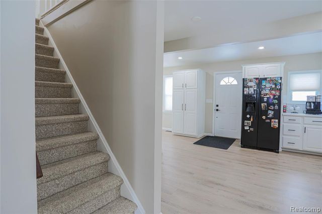 24268 Brittany Avenue, Eastpointe, MI 48021