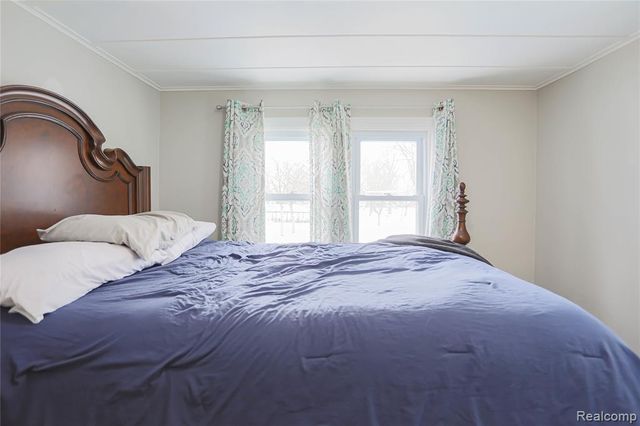 24268 Brittany Avenue, Eastpointe, MI 48021