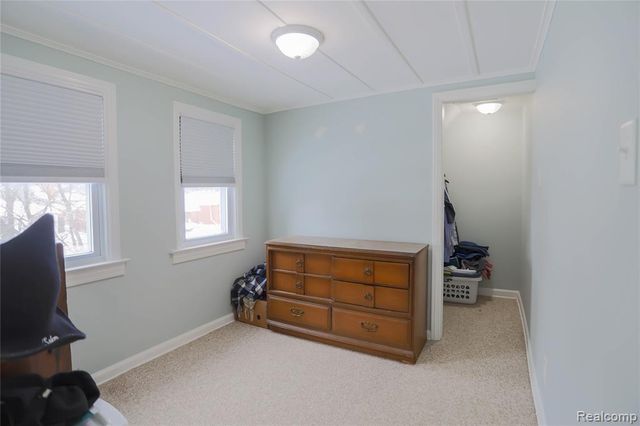 24268 Brittany Avenue, Eastpointe, MI 48021