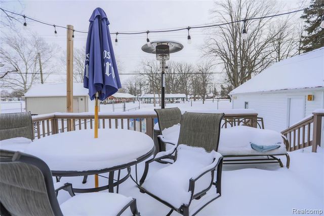 24268 Brittany Avenue, Eastpointe, MI 48021