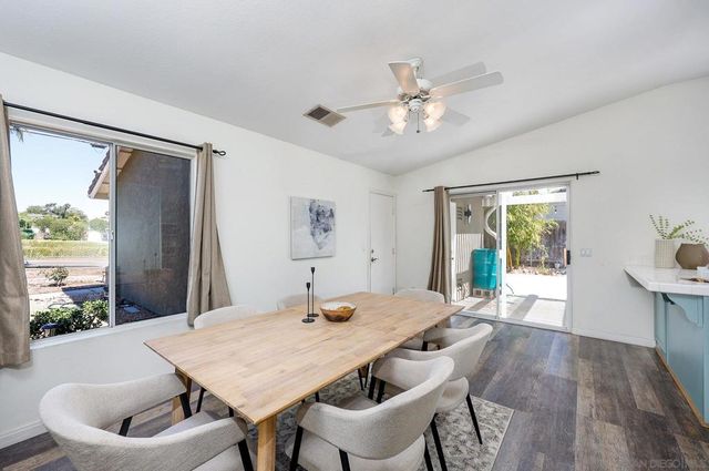 3529 La Mirada Dr, San Marcos, CA 92078