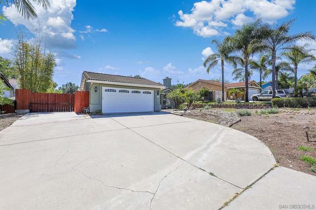 3529 La Mirada Dr, San Marcos, CA 92078