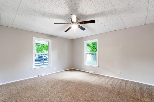 1301 E 11th Ave., Winfield, KS 67156