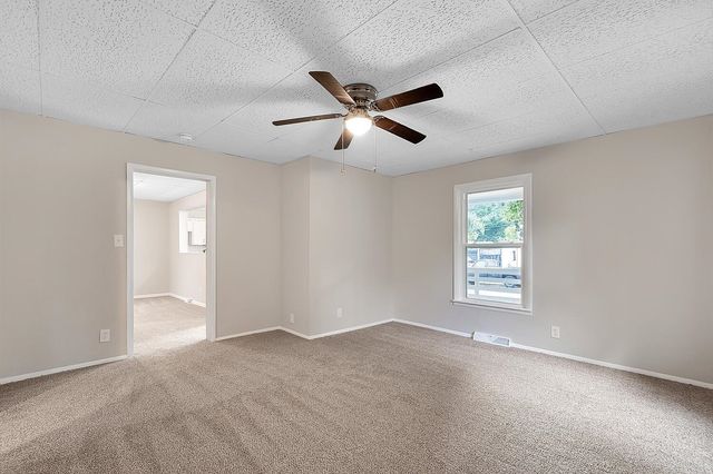 1301 E 11th Ave., Winfield, KS 67156