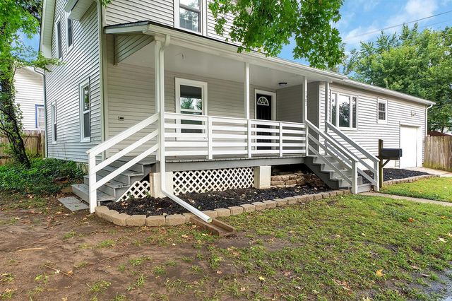 1301 E 11th Ave., Winfield, KS 67156