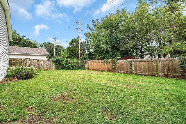 1301 E 11th Ave., Winfield, KS 67156