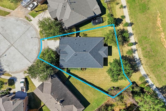 8906 Jordi Drive, Tomball, TX 77375