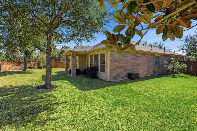 8906 Jordi Drive, Tomball, TX 77375