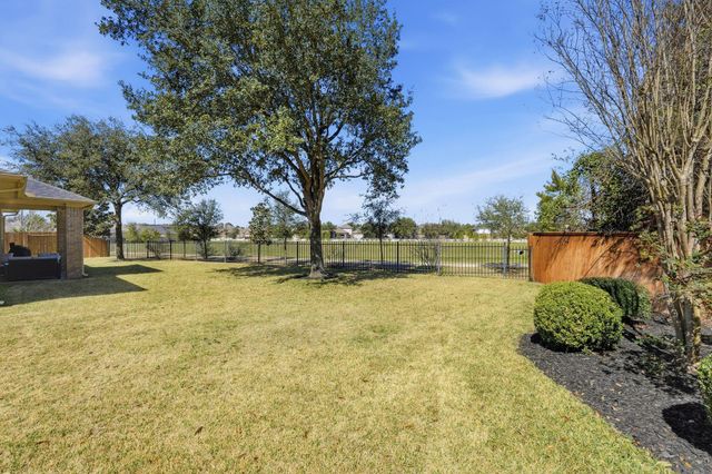 8906 Jordi Drive, Tomball, TX 77375