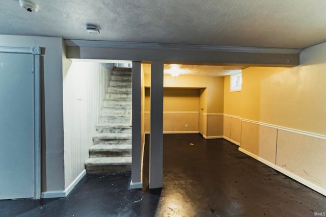 1809 S Kenmore Drive, Evansville, IN 47714