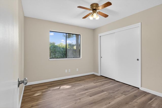 1640 Academy Ct, Stockton, CA 95207