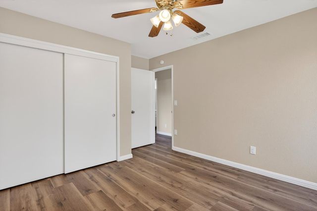 1640 Academy Ct, Stockton, CA 95207