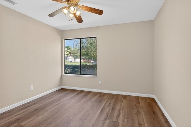 1640 Academy Ct, Stockton, CA 95207