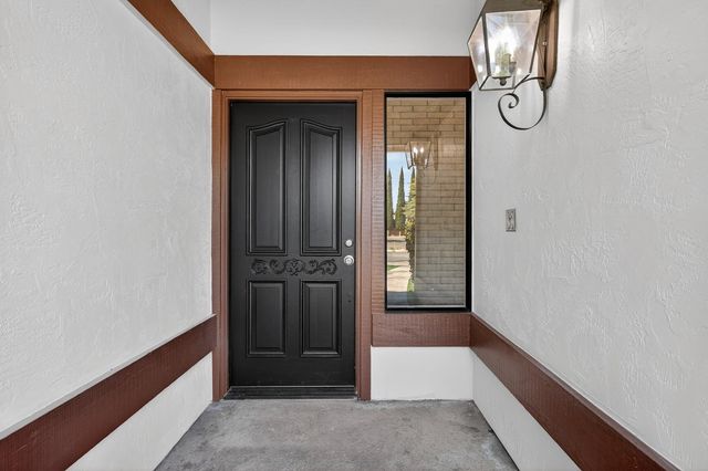 1640 Academy Ct, Stockton, CA 95207