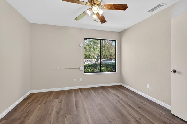 1640 Academy Ct, Stockton, CA 95207