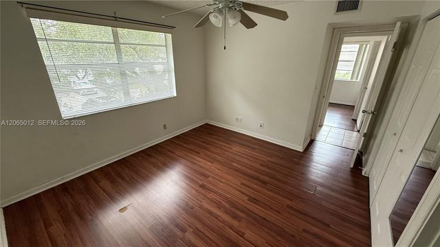 1032 Twin Lakes Dr 21-G, Coral Springs, FL 33071