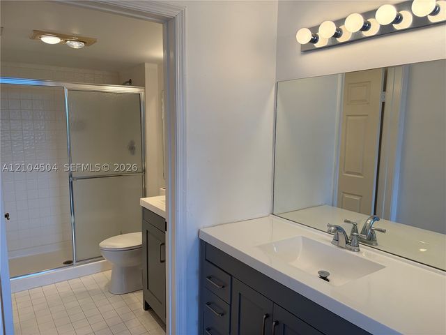 10422 NW 24th Pl 409, Sunrise, FL 33322