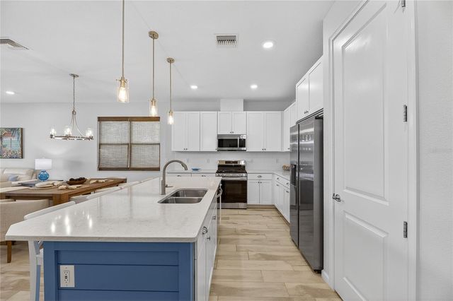 5235 WISHING ARCH DRIVE, Apollo Beach, FL 33572