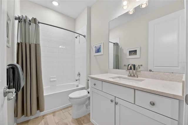 5235 WISHING ARCH DRIVE, Apollo Beach, FL 33572