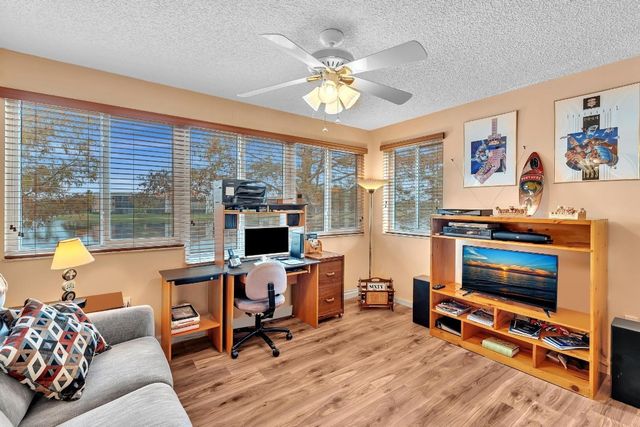 7438 N Devon Drive 212, Fort Lauderdale, FL 33321