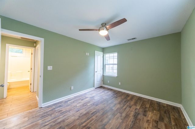 1544 26TH AVENUE N, Hueytown, AL 35023