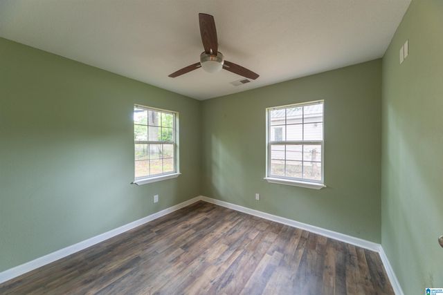 1544 26TH AVENUE N, Hueytown, AL 35023