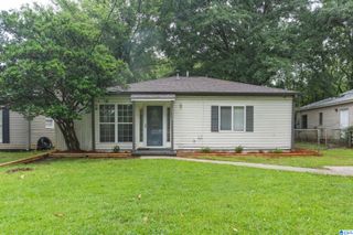 1544 26TH AVENUE N, Hueytown, AL 35023