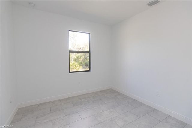 1032 Hilton CT, Labelle, FL 33935