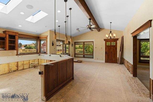 8555 Camp Creek Road, Manhattan, MT 59741