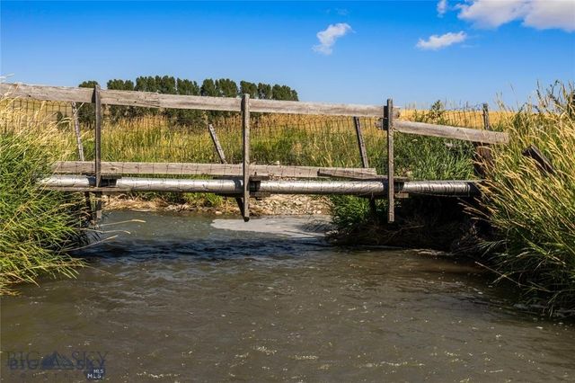 8555 Camp Creek Road, Manhattan, MT 59741