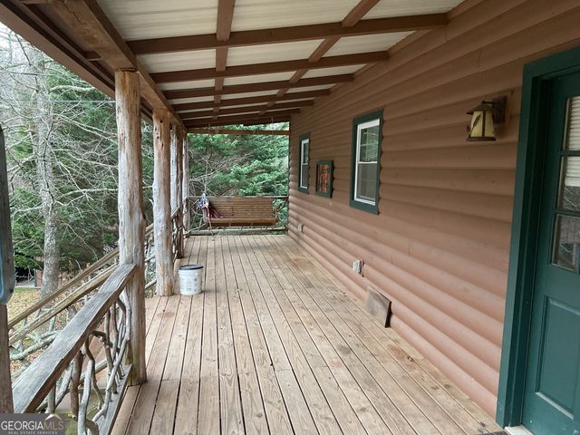 18 Charlie Mountain Road, Clayton, GA 30525