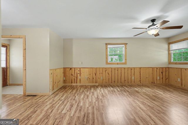 18 Charlie Mountain Road, Clayton, GA 30525