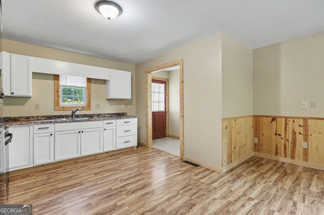 18 Charlie Mountain Road, Clayton, GA 30525