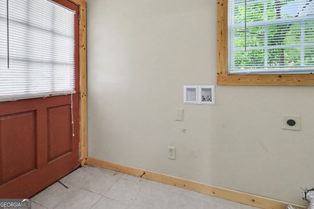 18 Charlie Mountain Road, Clayton, GA 30525