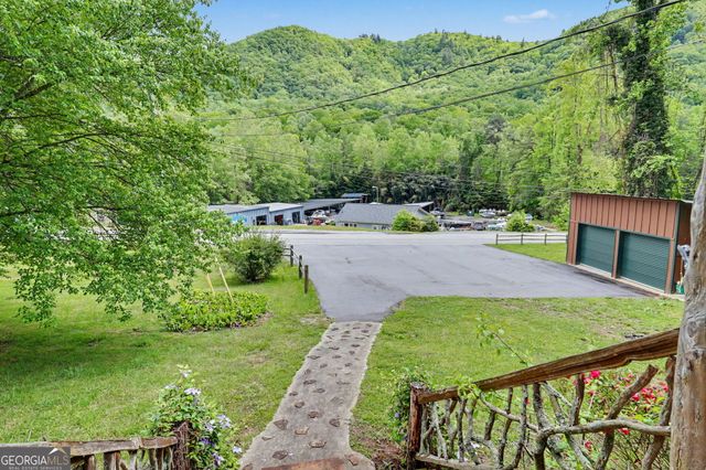 18 Charlie Mountain Road, Clayton, GA 30525