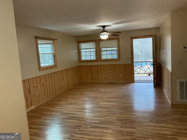 18 Charlie Mountain Road, Clayton, GA 30525