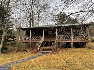 18 Charlie Mountain Road, Clayton, GA 30525