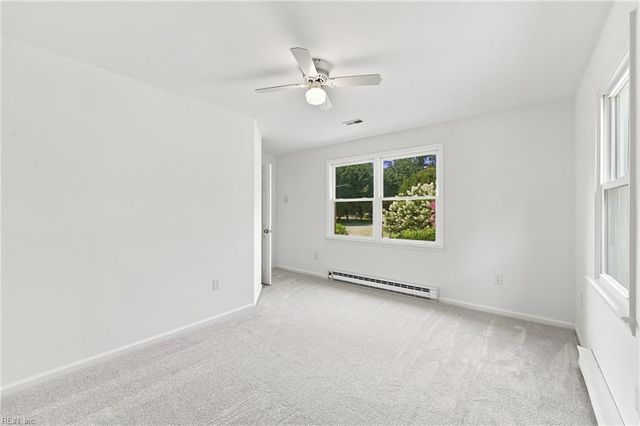 50 Willow RD, Hampton, VA 23664