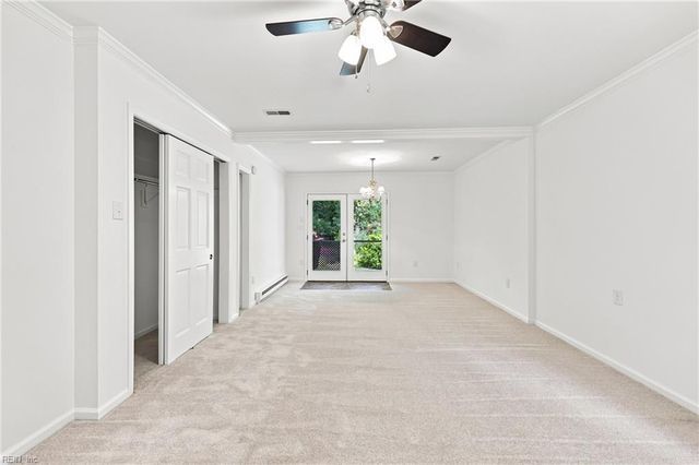 50 Willow RD, Hampton, VA 23664