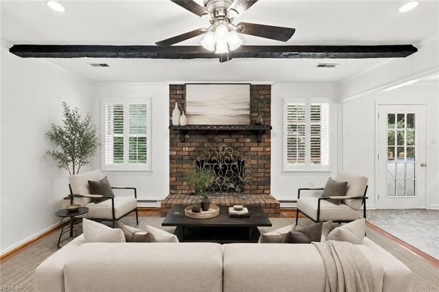 50 Willow RD, Hampton, VA 23664