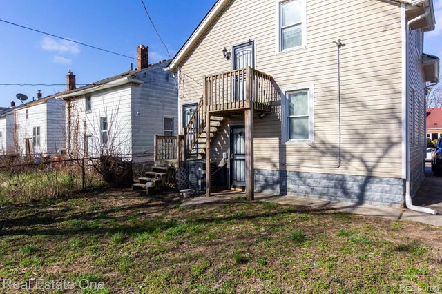 18666 Carrie Street, Detroit, MI 48234