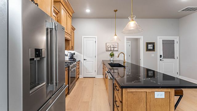 2403 31st Street, Rogers, AR 72758