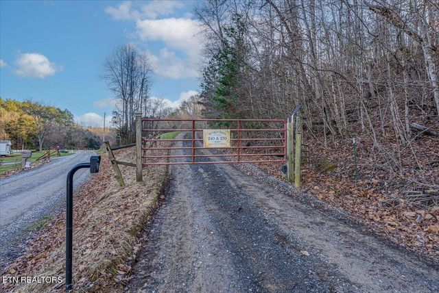 5 Lamplighter Way, Newport, TN 37821