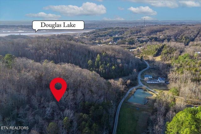 5 Lamplighter Way, Newport, TN 37821