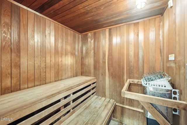 14 Tahquitz Court 213, Camarillo, CA 93012