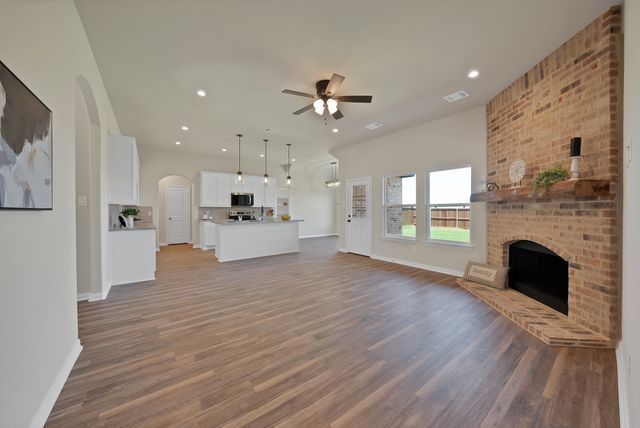 109 Panther Loop, Mabank, TX 75147